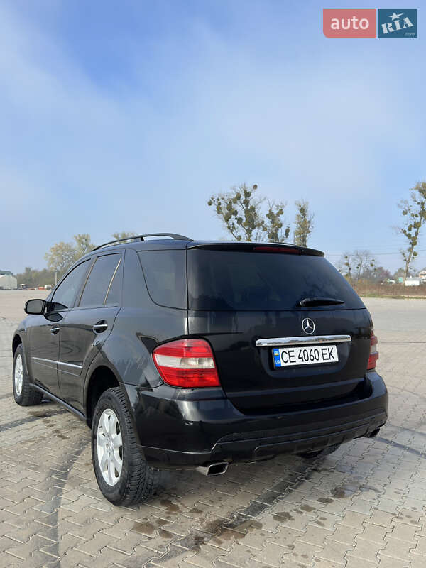 Внедорожник / Кроссовер Mercedes-Benz M-Class 2007 в Черновцах