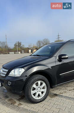 Внедорожник / Кроссовер Mercedes-Benz M-Class 2007 в 