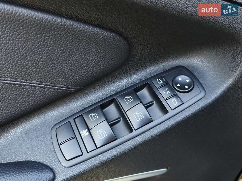 Внедорожник / Кроссовер Mercedes-Benz M-Class 2008 в Днепре