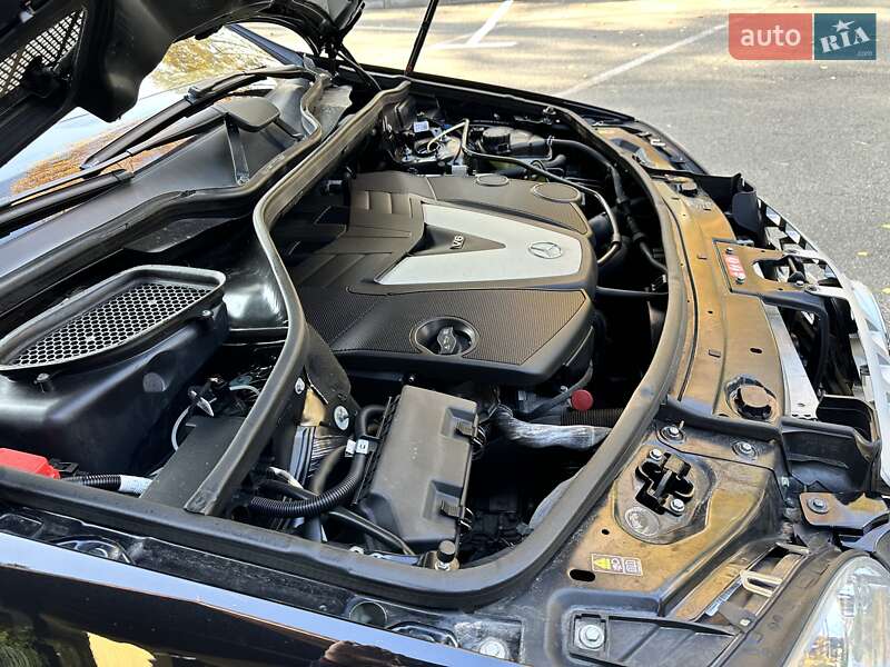 Внедорожник / Кроссовер Mercedes-Benz M-Class 2010 в Киеве