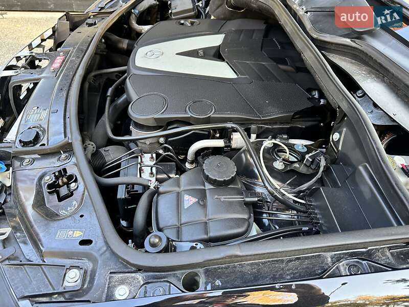 Внедорожник / Кроссовер Mercedes-Benz M-Class 2010 в Киеве