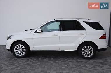 Внедорожник / Кроссовер Mercedes-Benz M-Class 2015 в 