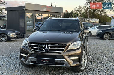 Внедорожник / Кроссовер Mercedes-Benz M-Class 2013 в 