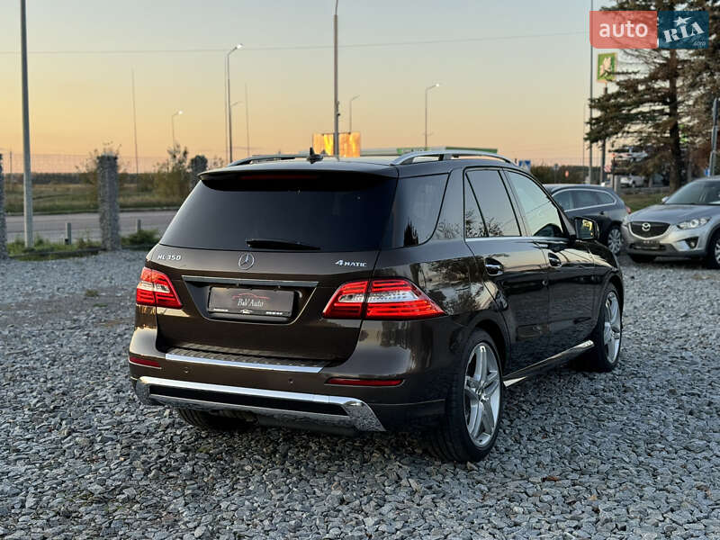 Позашляховик / Кросовер Mercedes-Benz M-Class 2012 в Бродах