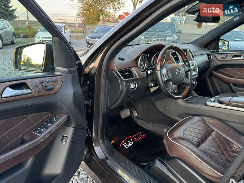 Позашляховик / Кросовер Mercedes-Benz M-Class 2012 в Бродах