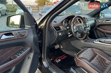 Внедорожник / Кроссовер Mercedes-Benz M-Class 2013 в 