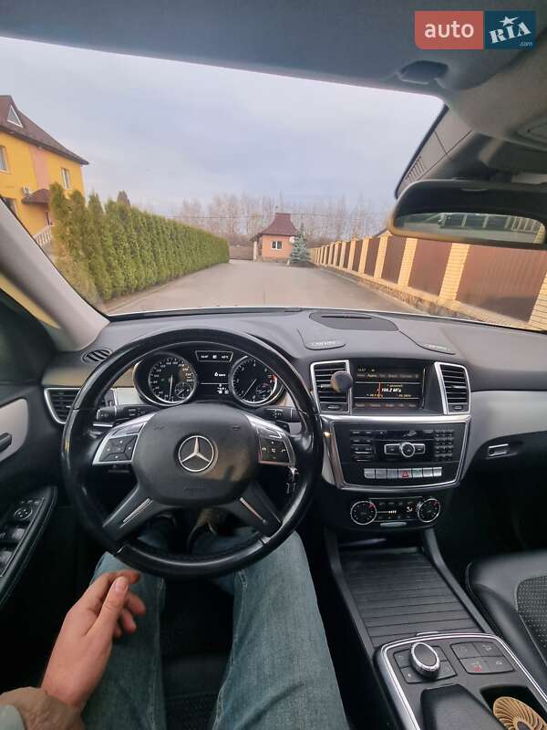 Позашляховик / Кросовер Mercedes-Benz M-Class 2011 в Рожнятові фото 18 Позашляховик / Кросовер Mercedes-Benz M-Class 2011 в Рожнятові