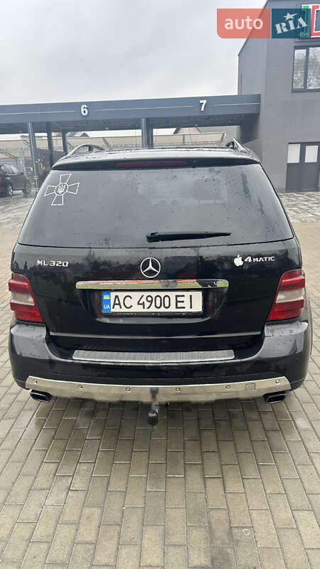 Позашляховик / Кросовер Mercedes-Benz M-Class 2007 в Луцьку