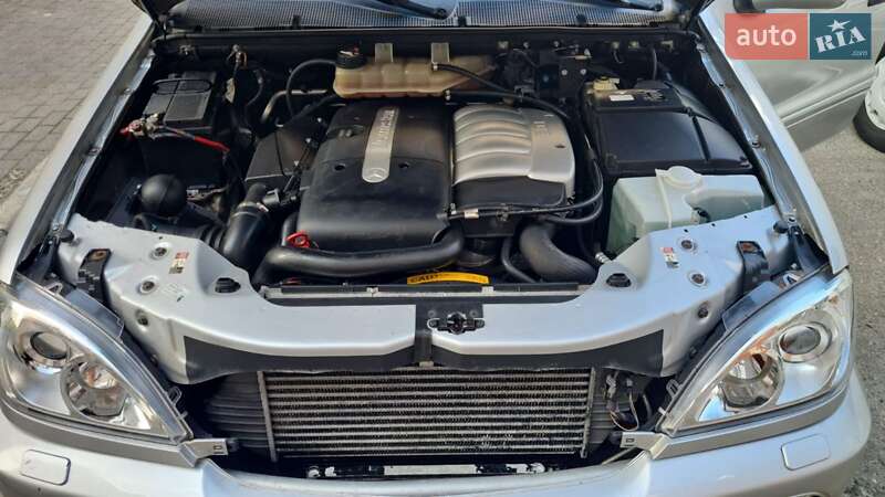 Позашляховик / Кросовер Mercedes-Benz M-Class 2003 в Івано-Франківську