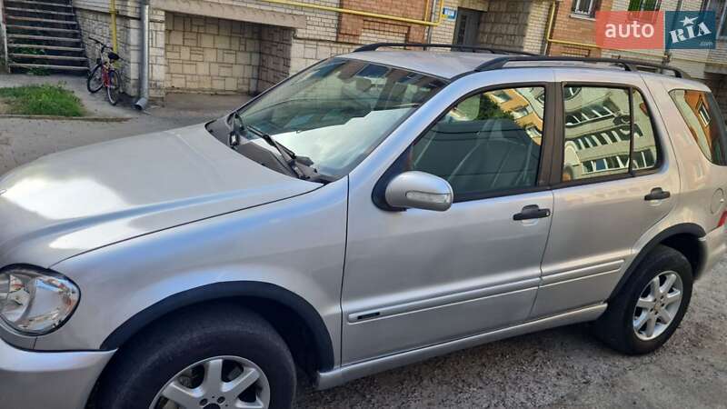Позашляховик / Кросовер Mercedes-Benz M-Class 2003 в Івано-Франківську