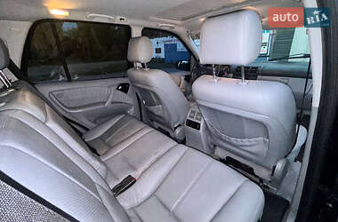 Внедорожник / Кроссовер Mercedes-Benz M-Class 2005 в 