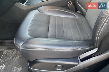 Позашляховик / Кросовер Mercedes-Benz M-Class 2013 в 