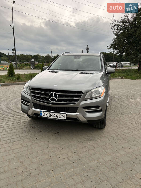 Позашляховик / Кросовер Mercedes-Benz M-Class 2013 в Кам'янець-Подільському