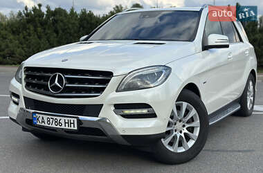 Позашляховик / Кросовер Mercedes-Benz M-Class 2012 в Києві