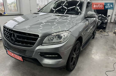 Позашляховик / Кросовер Mercedes-Benz M-Class 2012 в Луцьку