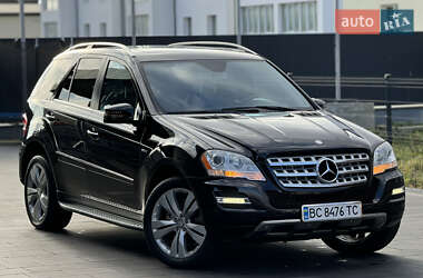 Позашляховик / Кросовер Mercedes-Benz M-Class 2011 в Самборі