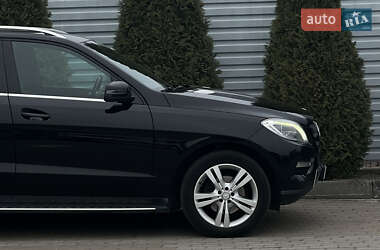 Внедорожник / Кроссовер Mercedes-Benz M-Class 2013 в 