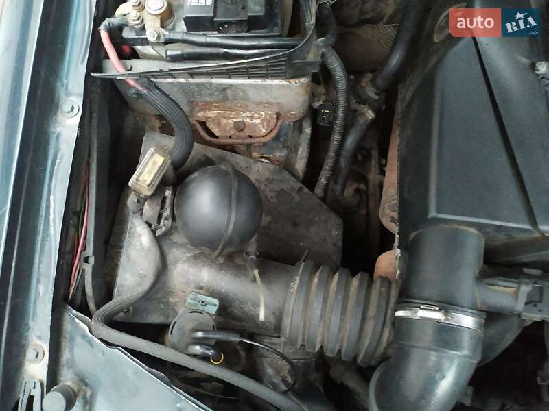 Позашляховик / Кросовер Mercedes-Benz M-Class 2002 в Києві