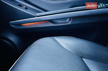 Внедорожник / Кроссовер Mercedes-Benz M-Class 2011 в 