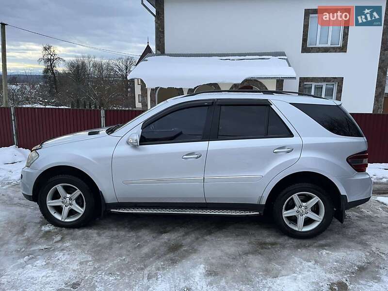 Внедорожник / Кроссовер Mercedes-Benz M-Class 2006 в Сторожинце фото 3 Внедорожник / Кроссовер Mercedes-Benz M-Class 2006 в Сторожинце