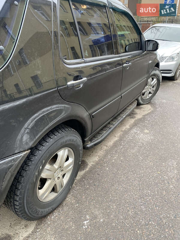 Позашляховик / Кросовер Mercedes-Benz M-Class 2003 в Костопілі