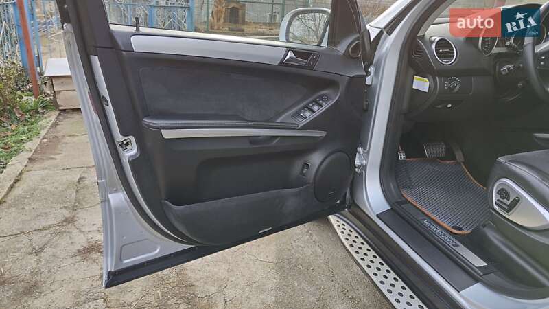 Позашляховик / Кросовер Mercedes-Benz M-Class 2008 в Балті