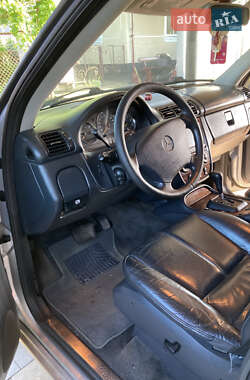 Внедорожник / Кроссовер Mercedes-Benz M-Class 2003 в 