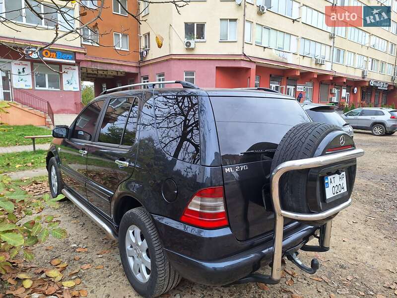 Внедорожник / Кроссовер Mercedes-Benz M-Class 2001 в Ивано-Франковске
