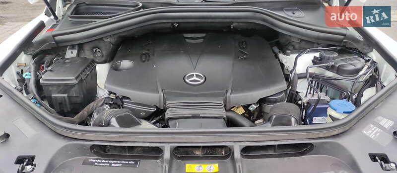 Позашляховик / Кросовер Mercedes-Benz M-Class 2014 в Полтаві