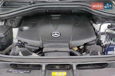 Внедорожник / Кроссовер Mercedes-Benz M-Class 2014 в 