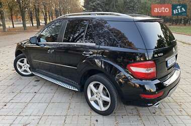 Внедорожник / Кроссовер Mercedes-Benz M-Class 2009 в 