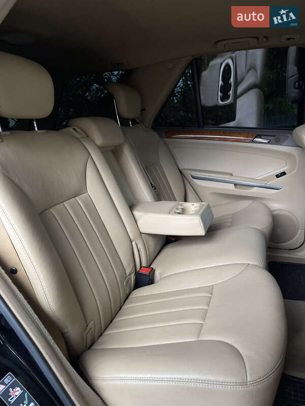 Позашляховик / Кросовер Mercedes-Benz M-Class 2008 в Хмельницькому фото 23 Позашляховик / Кросовер Mercedes-Benz M-Class 2008 в Хмельницькому