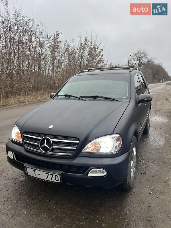 Внедорожник / Кроссовер Mercedes-Benz M-Class 2005 в Сумах