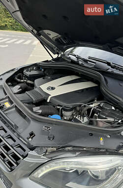 Позашляховик / Кросовер Mercedes-Benz M-Class 2012 в 