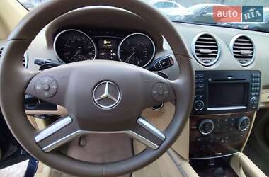 Позашляховик / Кросовер Mercedes-Benz M-Class 2010 в Чернігові