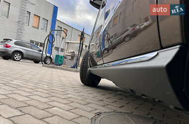 Внедорожник / Кроссовер Mercedes-Benz M-Class 2013 в 