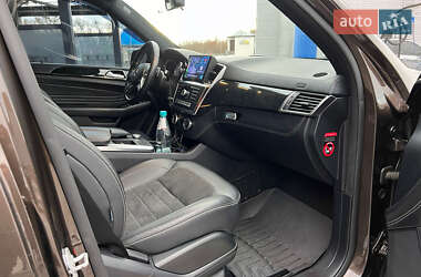 Внедорожник / Кроссовер Mercedes-Benz M-Class 2013 в 