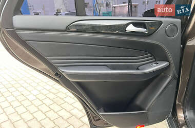 Внедорожник / Кроссовер Mercedes-Benz M-Class 2013 в 
