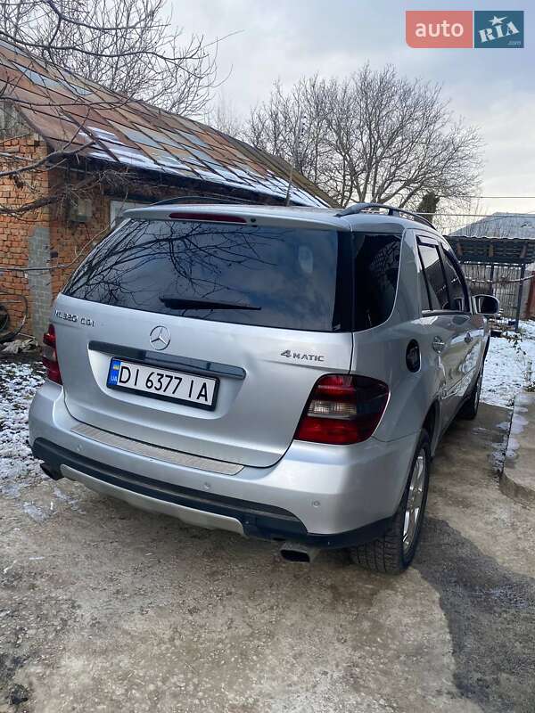 Внедорожник / Кроссовер Mercedes-Benz M-Class 2005 в Ивано-Франковске