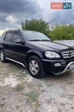 Позашляховик / Кросовер Mercedes-Benz M-Class 2002 в Ватутіному