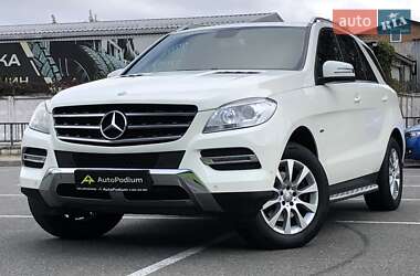 Внедорожник / Кроссовер Mercedes-Benz M-Class 2012 в Киеве