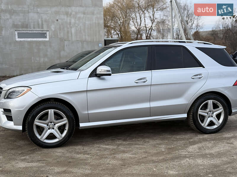 Позашляховик / Кросовер Mercedes-Benz M-Class 2013 в Києві