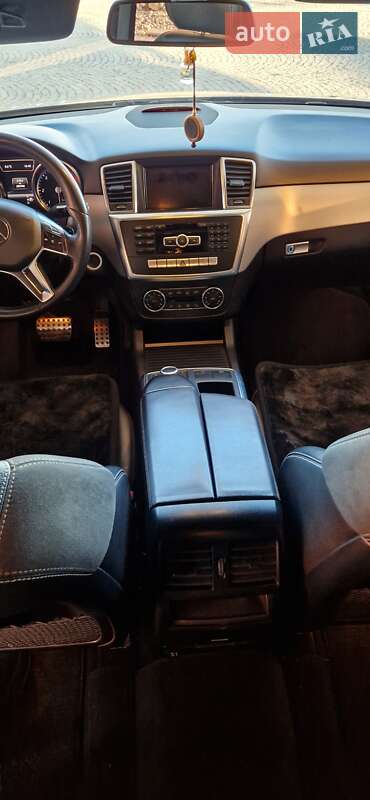 Позашляховик / Кросовер Mercedes-Benz M-Class 2013 в Мукачевому