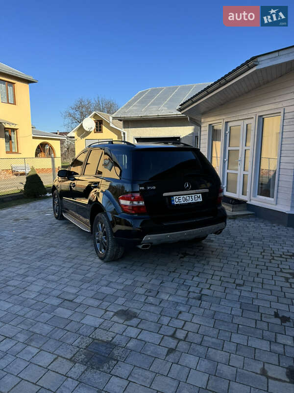 Внедорожник / Кроссовер Mercedes-Benz M-Class 2006 в Кутах