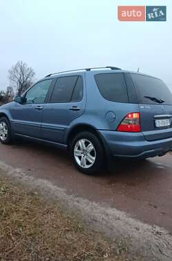 Позашляховик / Кросовер Mercedes-Benz M-Class 2005 в Ічні