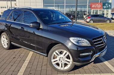 Позашляховик / Кросовер Mercedes-Benz M-Class 2013 в Мукачевому