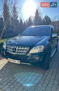 Позашляховик / Кросовер Mercedes-Benz M-Class 2010 в Києві