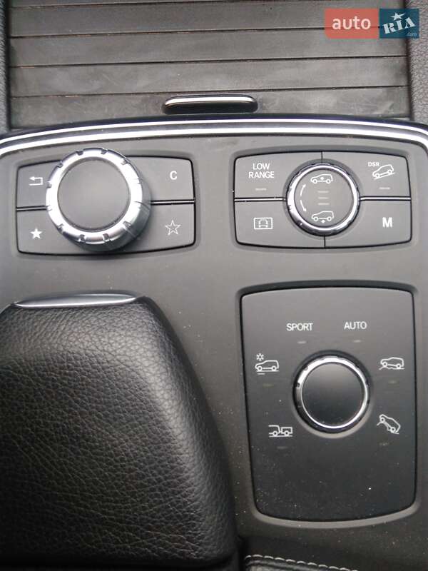 Внедорожник / Кроссовер Mercedes-Benz M-Class 2013 в Киеве