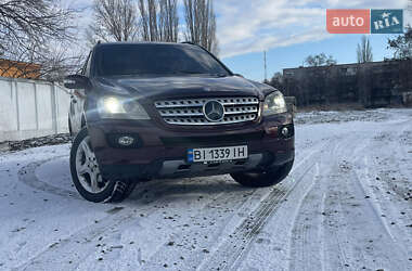 Позашляховик / Кросовер Mercedes-Benz M-Class 2006 в Кременчуці