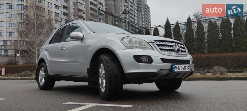 Внедорожник / Кроссовер Mercedes-Benz M-Class 2006 в Киеве
